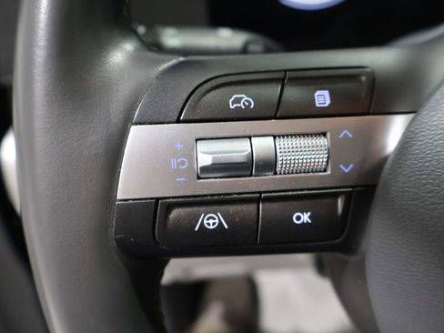 Used 2024 Hyundai Kona SEL image 31