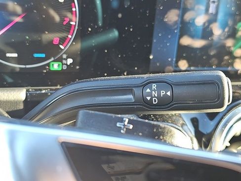 Certified 2025 Mercedes-Benz GLA 250 4MATIC image 26