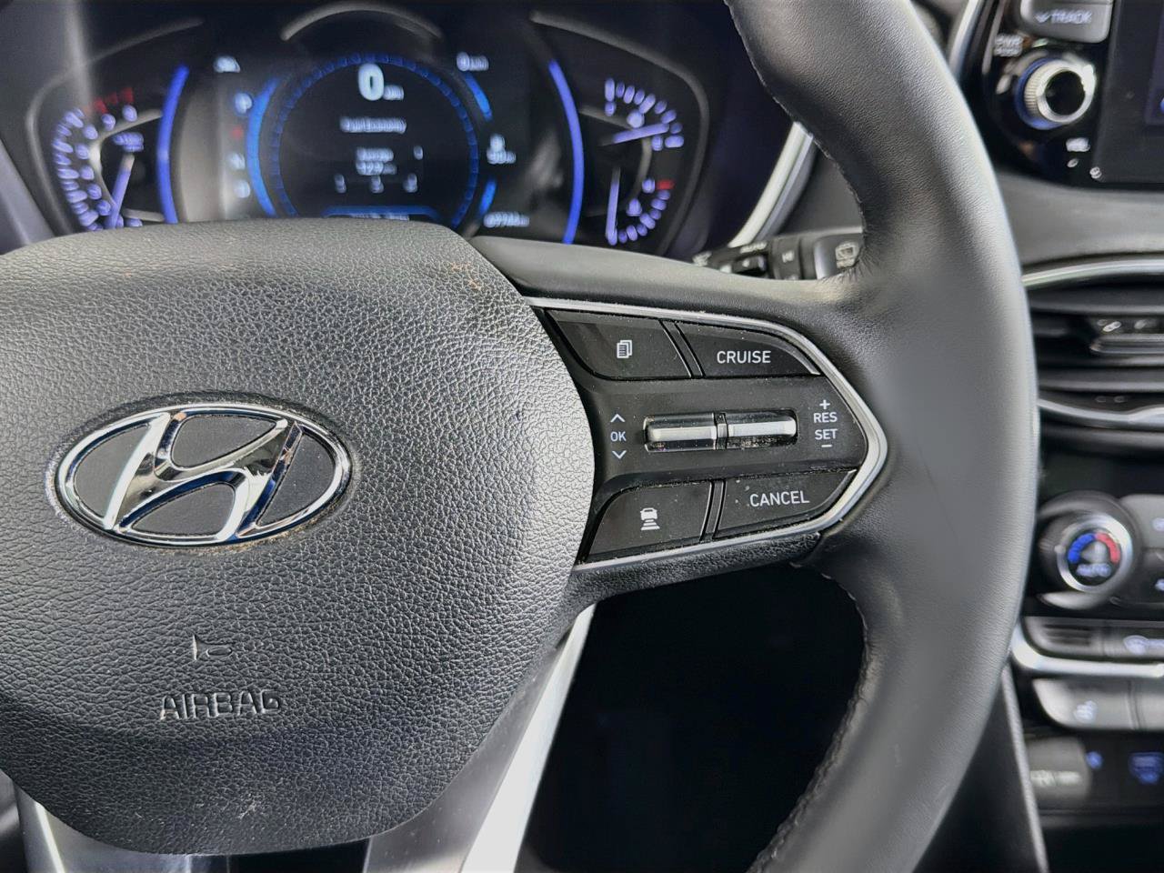 Used 2020 Hyundai Santa Fe Limited AWD/4WD image 49