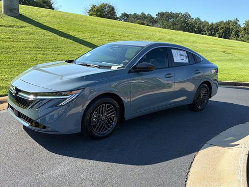 New 2026 Nissan Sentra SV w/ SV Convenience Package FWD image 2