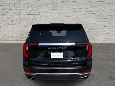 Used 2025 GMC Yukon Denali image 6