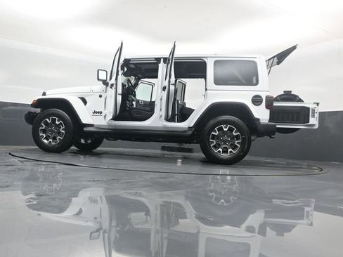 New 2026 Jeep Wrangler Unlimited Sahara AWD/4WD image 51