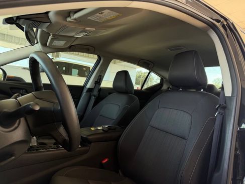 Used 2024 Nissan Altima 2.5 S FWD image 13