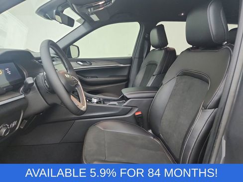 New 2026 Jeep Grand Cherokee Laredo image 19