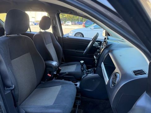 Used 2016 Jeep Compass Sport w/ Power Value Group image 28