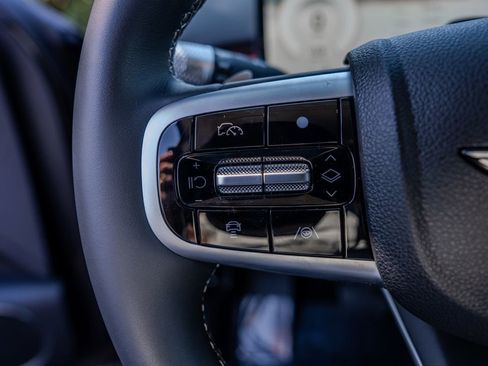 Used 2026 Genesis GV70 2.5T image 6