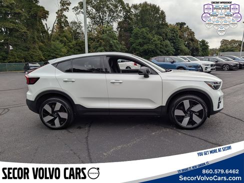 Certified 2023 Volvo C40 P8 Recharge Ultimate image 3