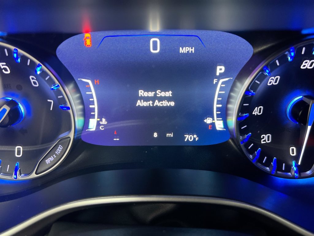 New 2027 Chrysler Pacifica Select AWD/4WD image 13
