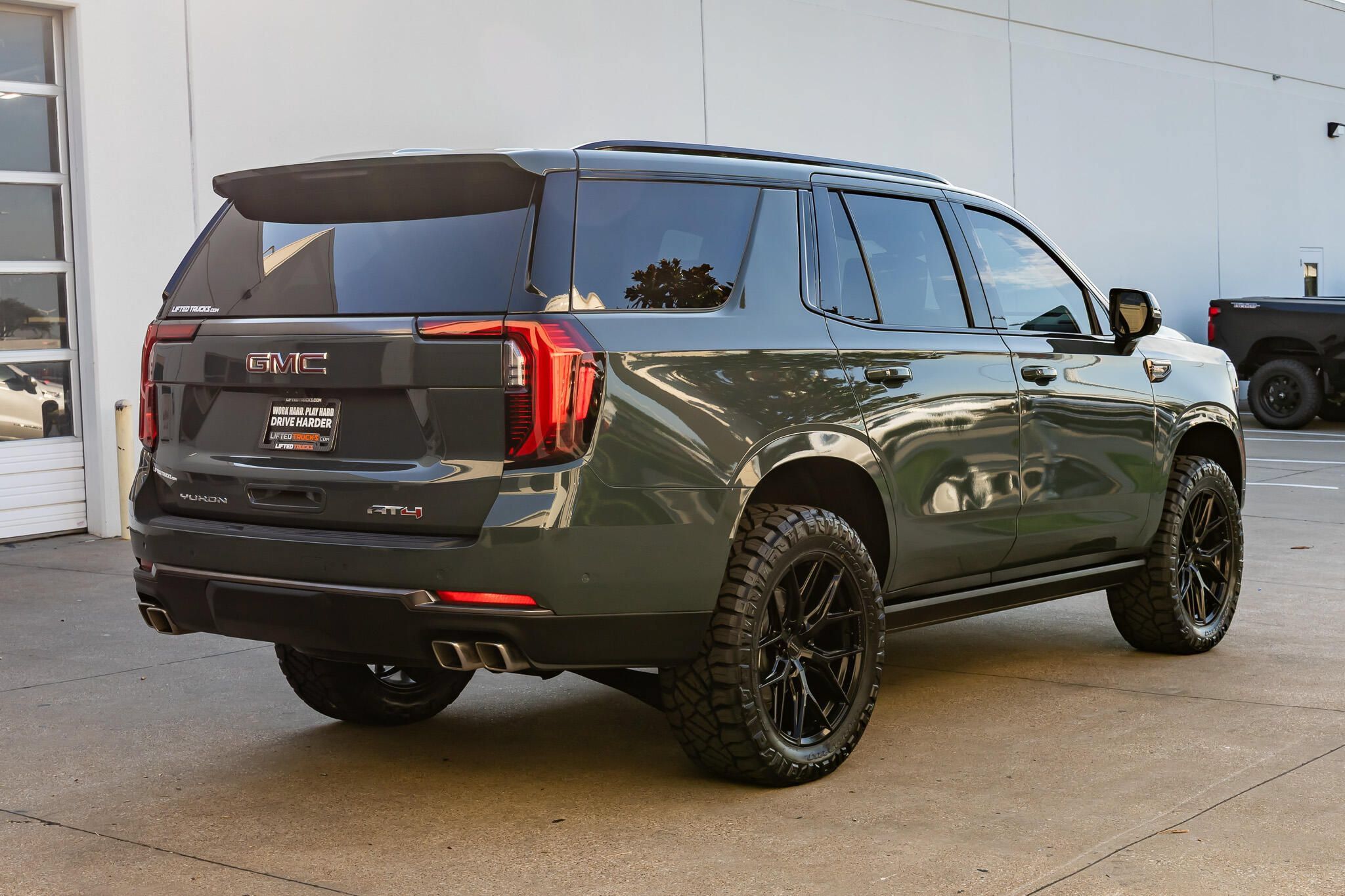 Used 2026 GMC Yukon AT4 Ultimate AWD/4WD image 10