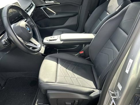 Used 2025 BMW X1 xDrive28i AWD/4WD image 24