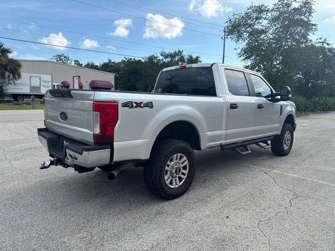 Used 2019 Ford F250 XL w/ STX Appearance Package AWD/4WD image 4