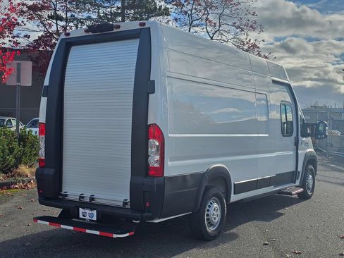 New 2024 RAM ProMaster 3500 w/ Delivery Van Package FWD image 8