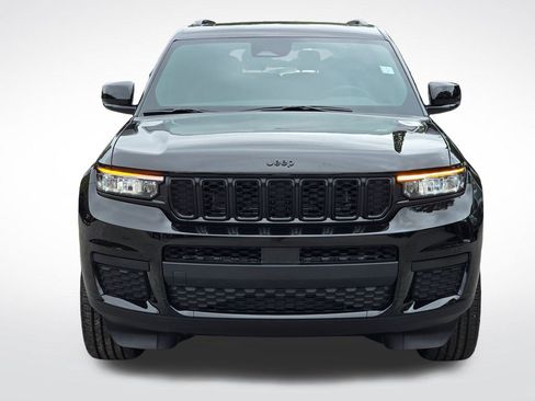 New 2025 Jeep Grand Cherokee L Altitude AWD/4WD image 17