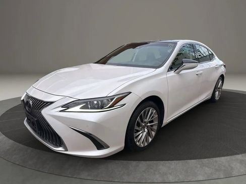 Used 2019 Lexus ES 350 image 1