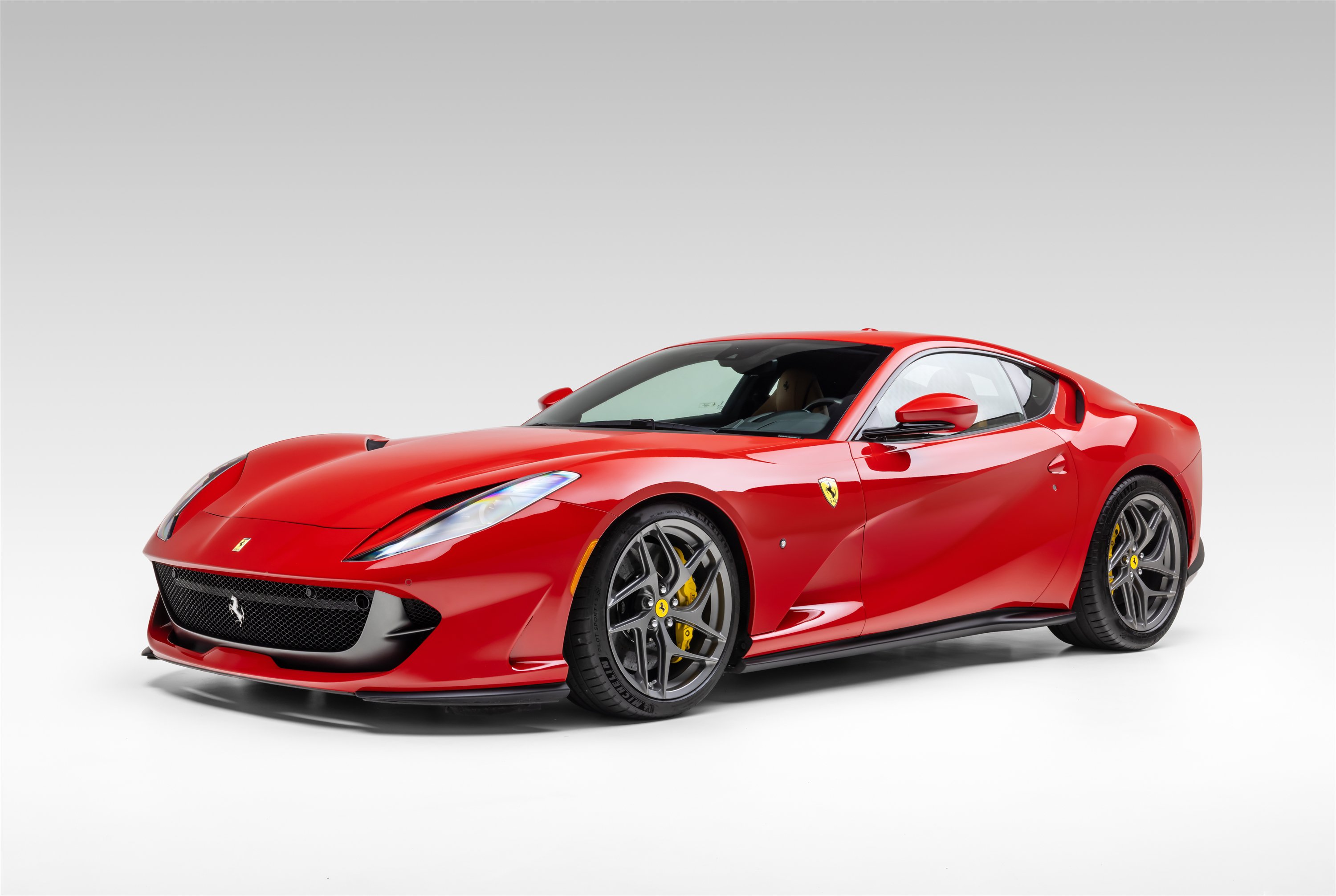 Certified 2020 Ferrari 812 Superfast RWD image 2