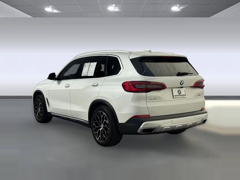 Used 2019 BMW X5 xDrive50i w/ Executive Package image 3