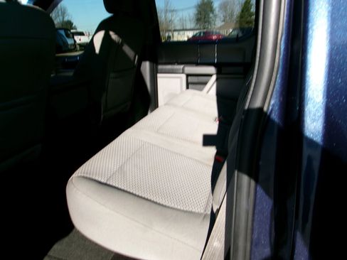 Used 2017 Ford F150 XLT w/ Equipment Group 302A Luxury image 7