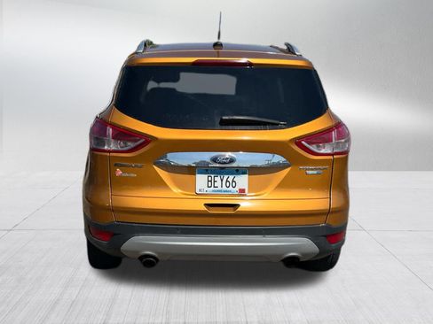 Used 2016 Ford Escape Titanium AWD/4WD image 5