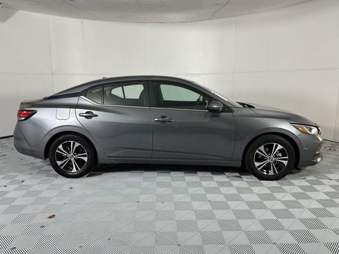 Used 2023 Nissan Sentra SV FWD image 9