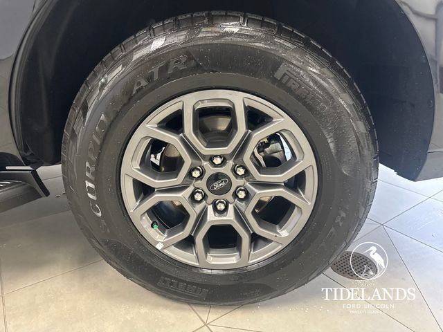 Certified 2025 Ford Expedition Active RWD image 33