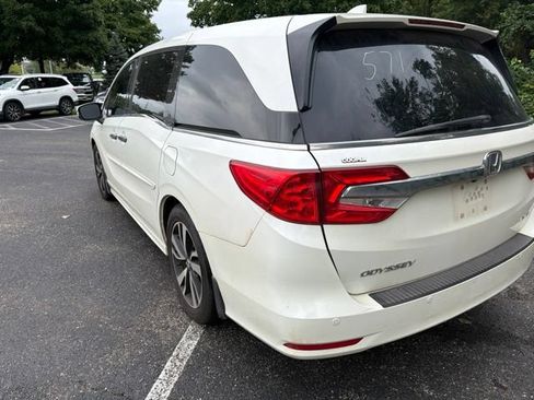 Used 2018 Honda Odyssey Elite image 18