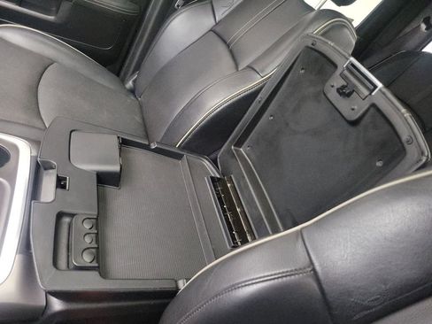 Used 2017 RAM 3500 Laramie Longhorn image 31