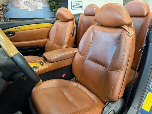 Used 2004 Lexus SC 430 Convertible RWD image 17