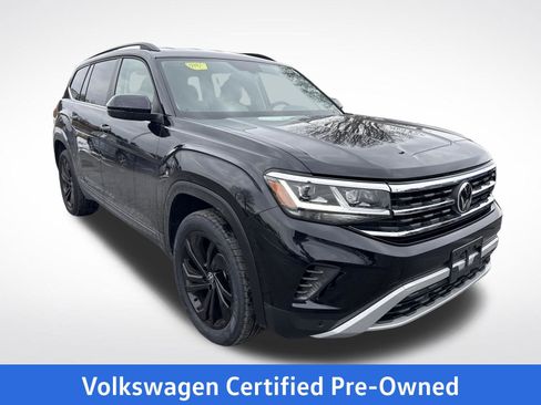 Certified 2023 Volkswagen Atlas SE w/ Black Wheel Package AWD/4WD image 8
