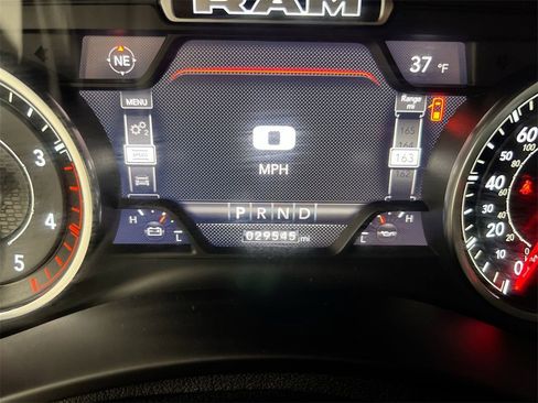 Used 2022 RAM 3500 Laramie image 10