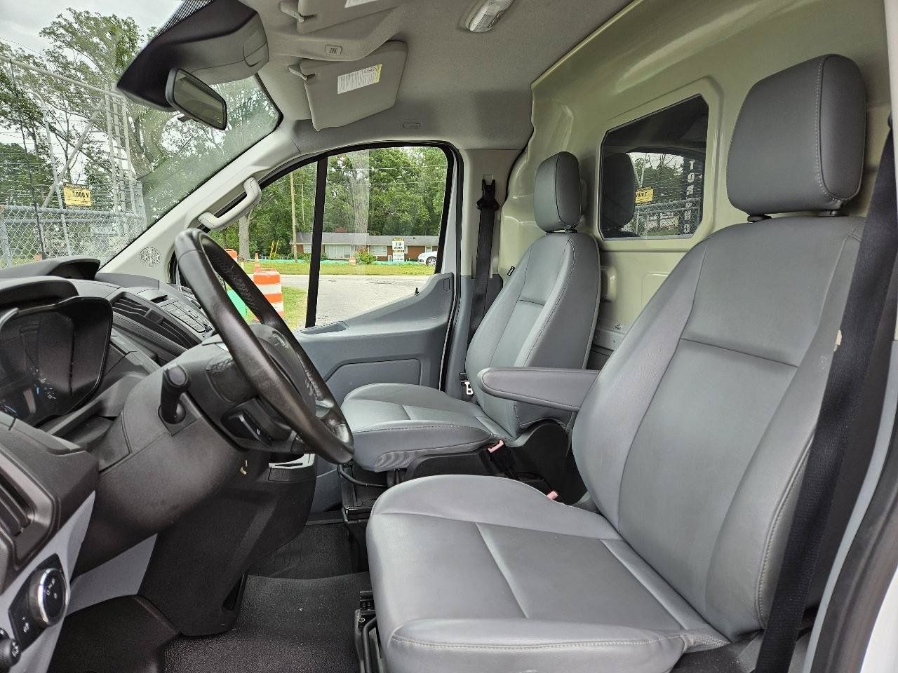 Used 2016 Ford Transit 350 148 Low Roof RWD image 11