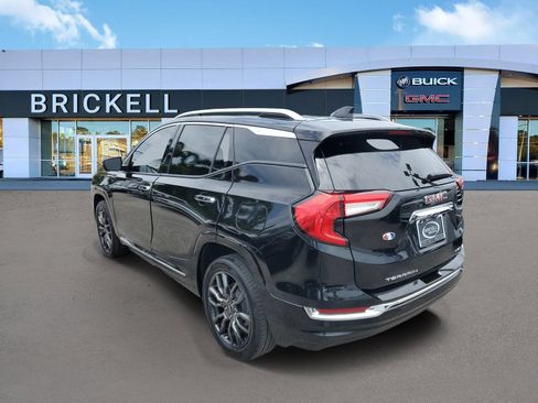 Used 2023 GMC Terrain Denali w/ Black Diamond Edition AWD/4WD image 4