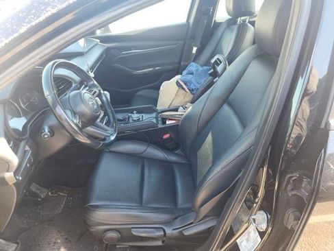 Used 2020 MAZDA MAZDA3 Sedan w/ Select Package image 9