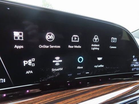 Used 2021 Cadillac Escalade Premium Luxury image 21