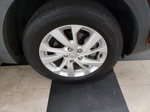 Used 2020 Hyundai Tucson Value FWD image 45