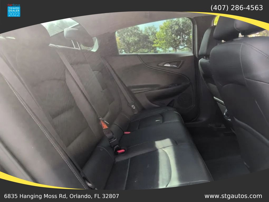 Used 2018 Chevrolet Malibu LT w/ Leather Package FWD image 21