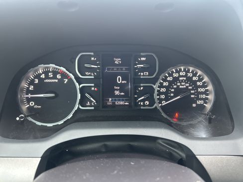 Used 2019 Toyota Tundra SR5 w/ TRD Off Road Package image 22