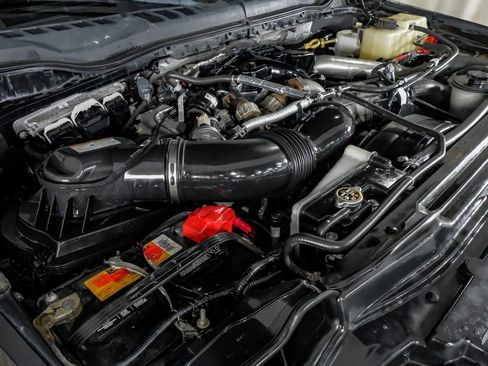 Used 2019 Ford F250 Lariat w/ Lariat Ultimate Package image 51