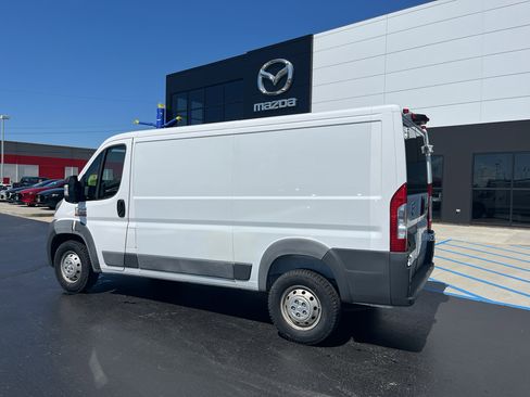 Used 2018 RAM ProMaster 1500 FWD image 3