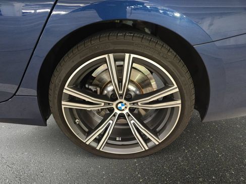 Used 2023 BMW 330i Sedan w/ Premium Package RWD image 28