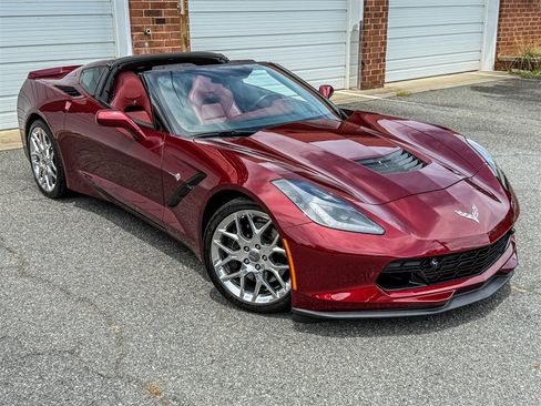 Used 2016 Chevrolet Corvette Stingray Coupe w/ 3LT Preferred Equipment Group RWD image 29