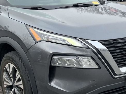 Used 2022 Nissan Rogue SV image 10
