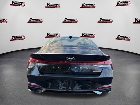 Certified 2023 Hyundai Elantra Limited image 6