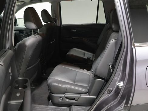 Used 2022 Honda Pilot Elite image 20