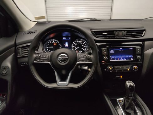 Used 2020 Nissan Rogue Sport S w/ Appearance Package FWD image 22