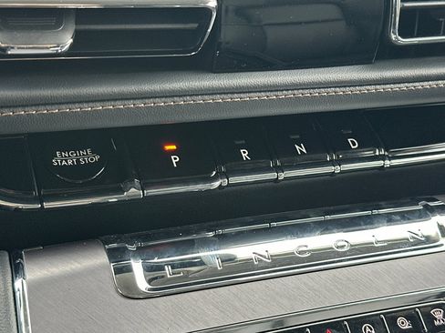 New 2026 Lincoln Aviator Premiere w/ Jet Appearance Package image 21