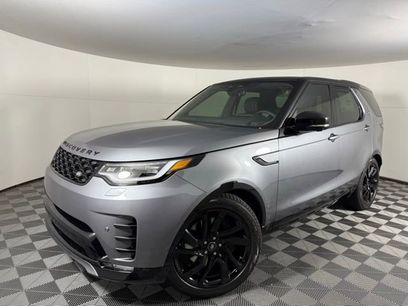 New 2025 Land Rover Discovery Dynamic SE