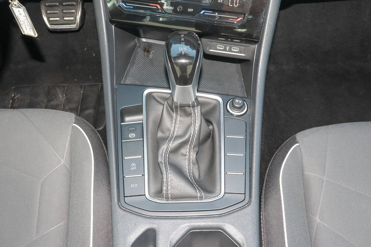 Used 2025 Volkswagen Jetta Sport FWD image 20