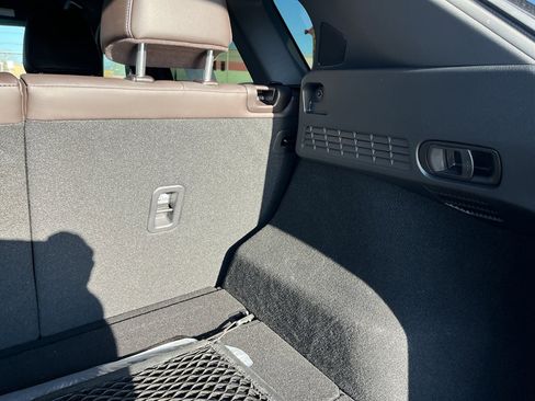 Certified 2025 MAZDA CX-5 Signature image 29