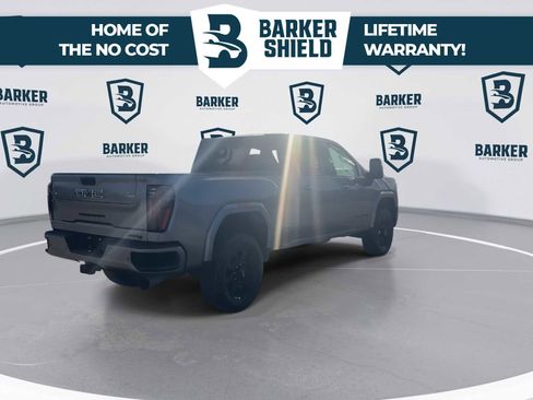 New 2026 GMC Sierra 2500 AT4 w/ LPO, Black Badging Package AWD/4WD image 9