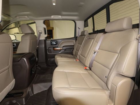 Used 2018 GMC Sierra 1500 SLT image 24